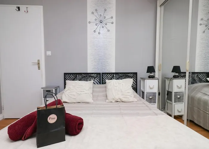 Lalizee By Pom 公寓